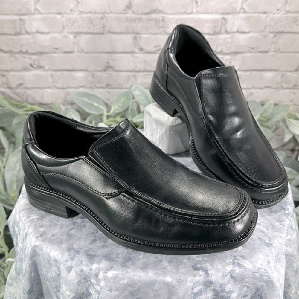 Robert David Lil Tim’s Black Gloss Vinyl Square Toe Slip-on Dress Shoes Boys 3M